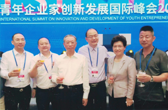 刘家义，现任第十四届全国政协常委、提案委员会主任